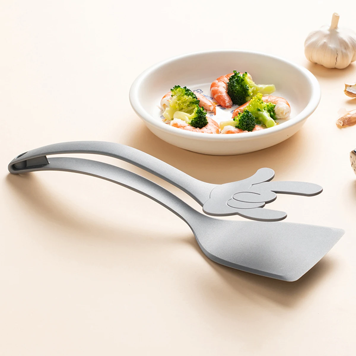 シリコンフリップトング,卵トング,ステーキヘラ,パンケーキク - Hi Tech Kitchen Accessories のレビューと価格
